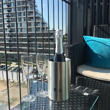 Appartement Belgrade Waterfront - Beograd Na Vodi Extérieur photo