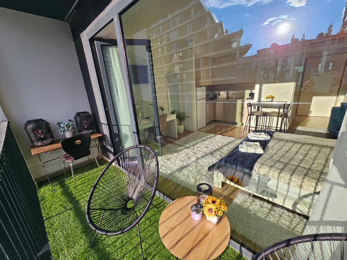 Appartement Belgrade Waterfront - Beograd Na Vodi Extérieur photo